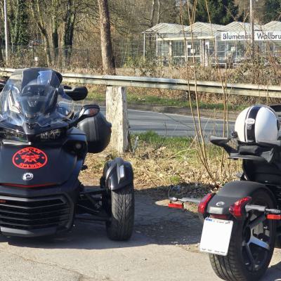 Fahrzeug01